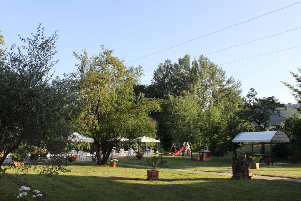 Tenuta Il Ponte Ponte a Moriano ภายนอก รูปภาพ